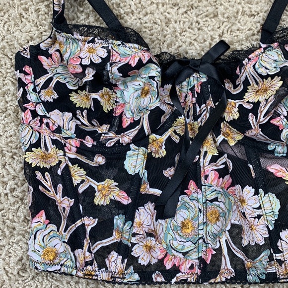 NWT Victoria’s Secret black floral bustier bra top sz 34D - Picture 4 of 10